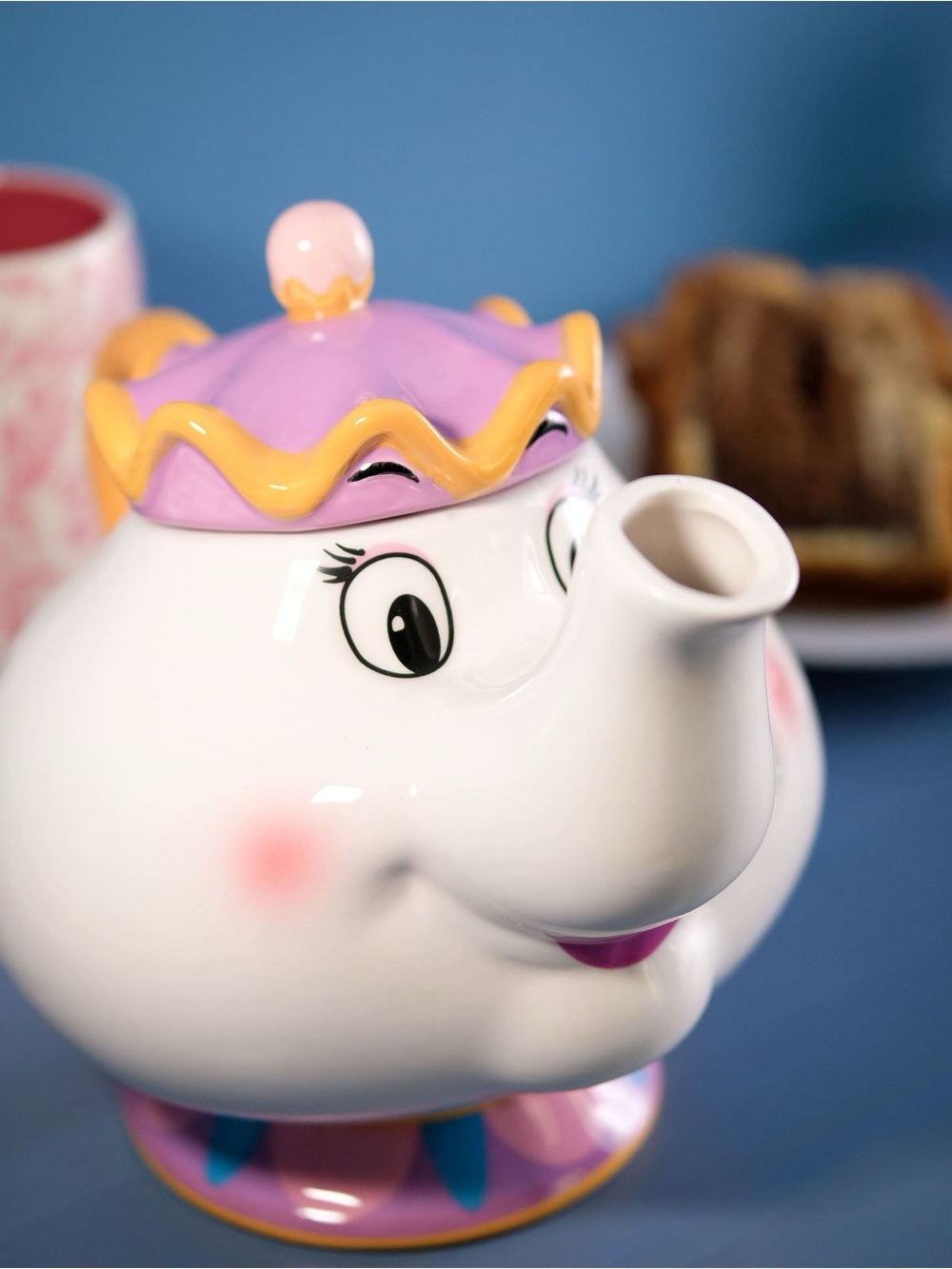 Beauty and the Beast Mrs Potts Ceramic Teapot - Picture 6 of 11
